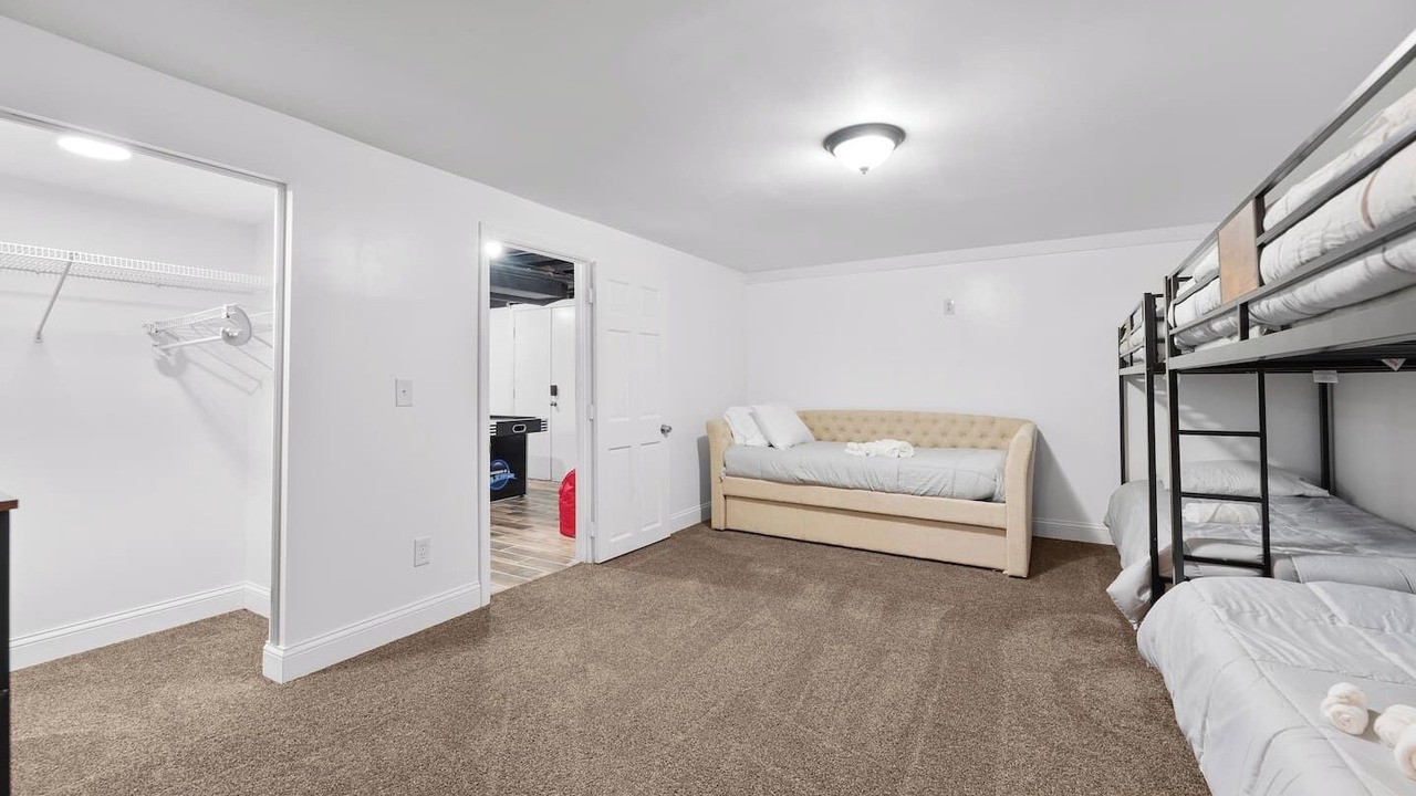 Photo of Bedroom in Galena