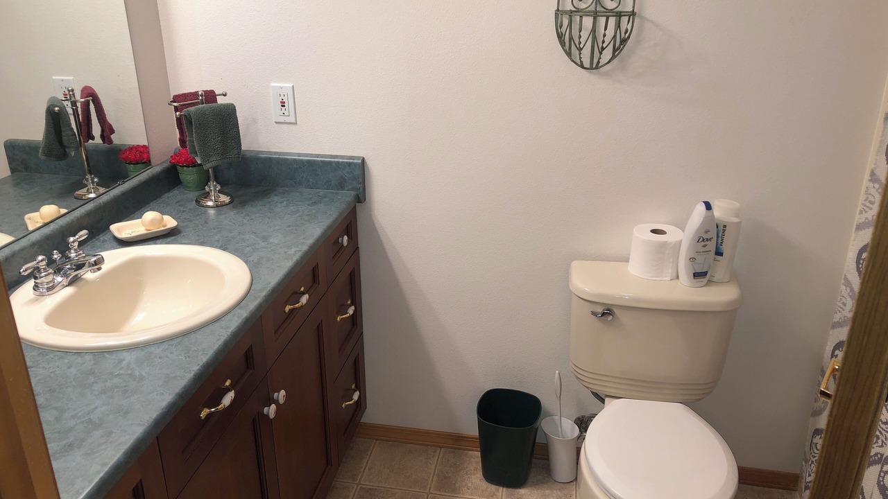 Photo of Bathroom in Fishhook