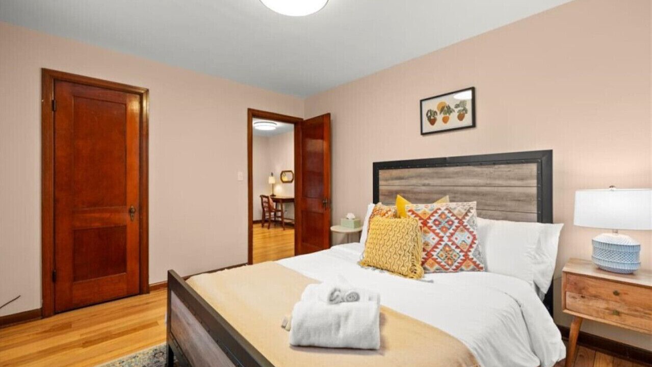 Photo of Bedroom in Clintonville