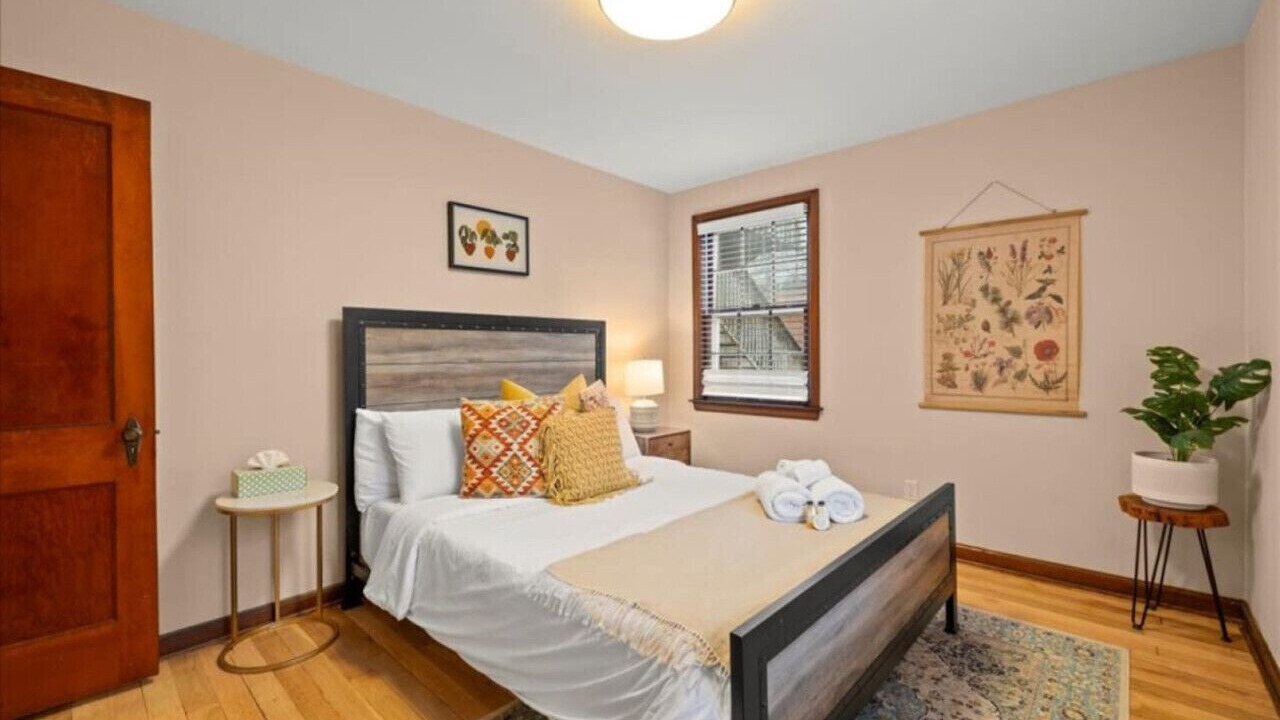 Photo of Bedroom in Clintonville