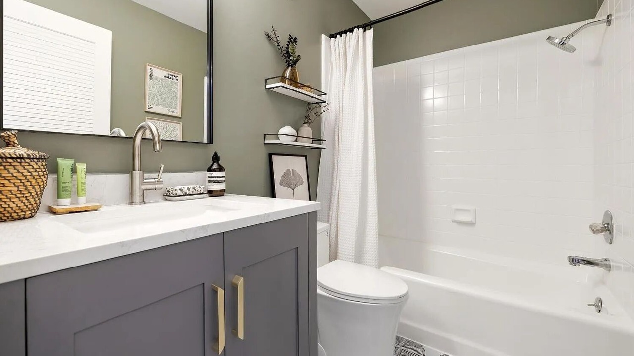 Photo of Bathroom in Oakland