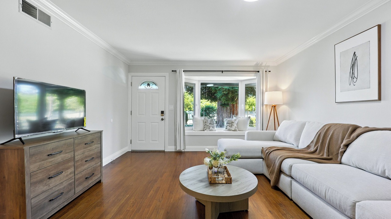 Photo of Livingroom in West San Jose