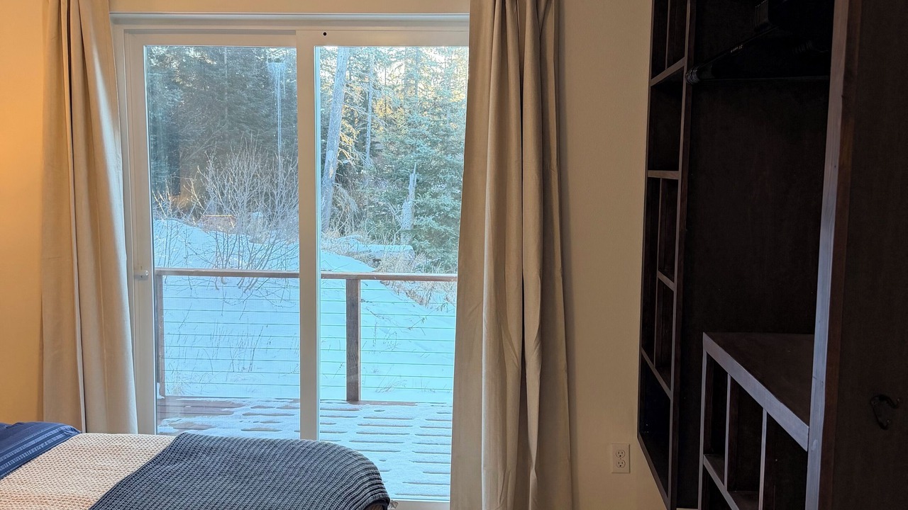 Photo of Bedroom in Diamond Ridge