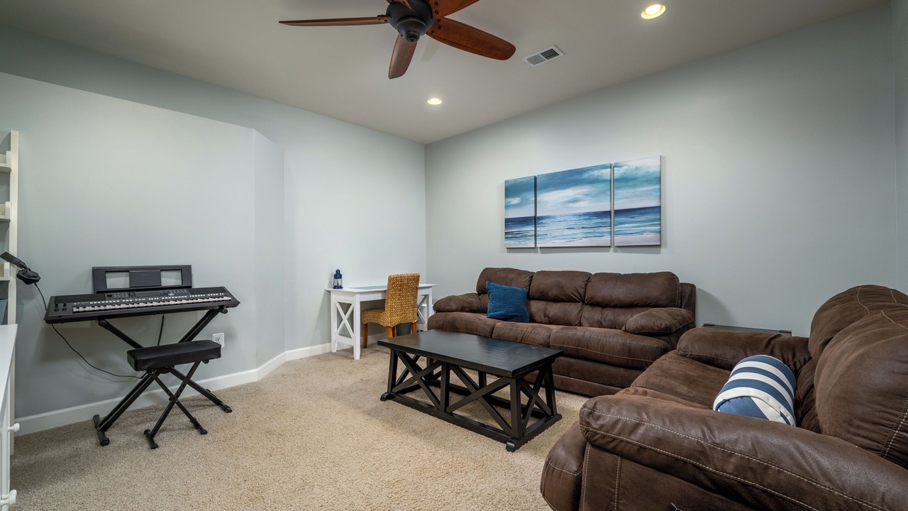 Photo of Livingroom in The Commons