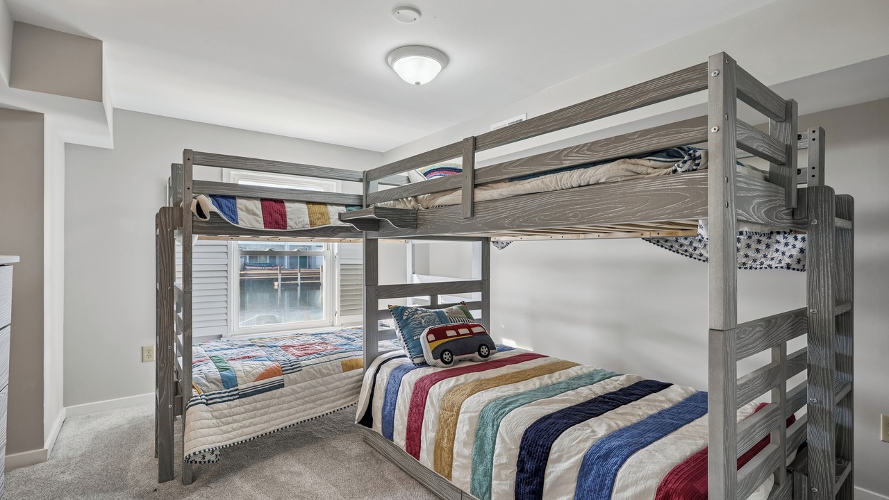 Photo of Bedroom in South Bethany Harbor