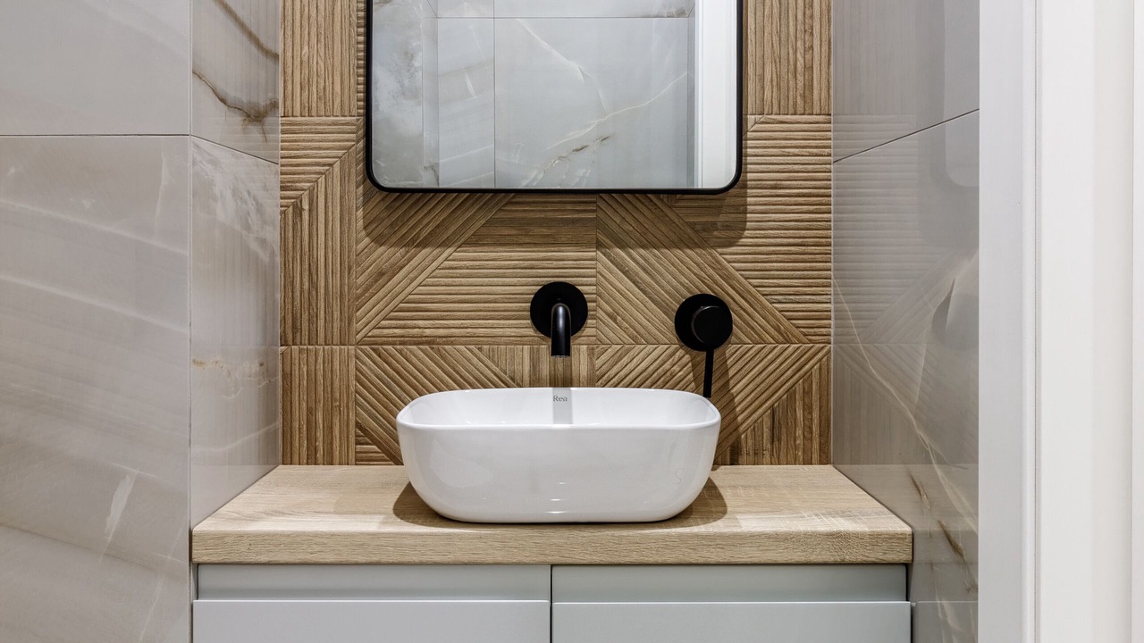 Photo of Bathroom in Makiki
