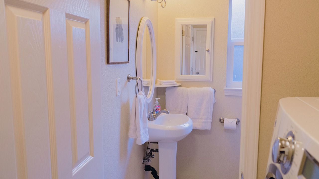 Photo of Bathroom in Campbell