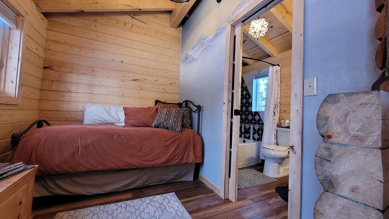 Photo of Bedroom in Sutton