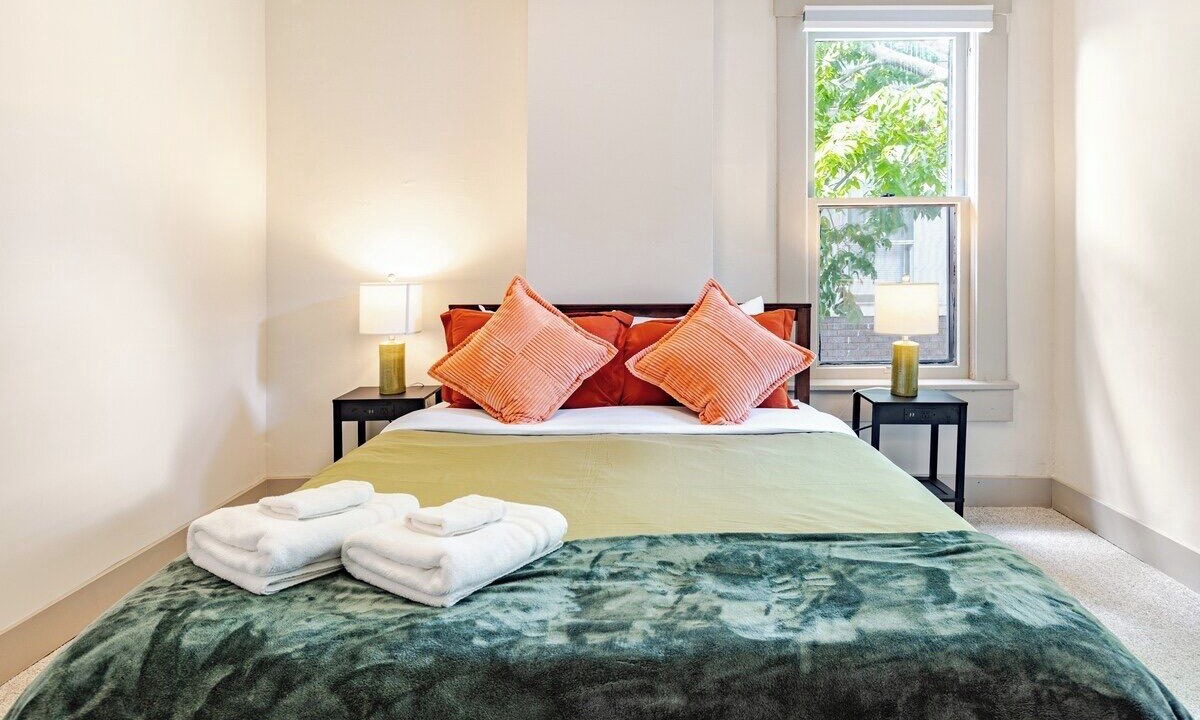Photo of Bedroom in Franklin Park