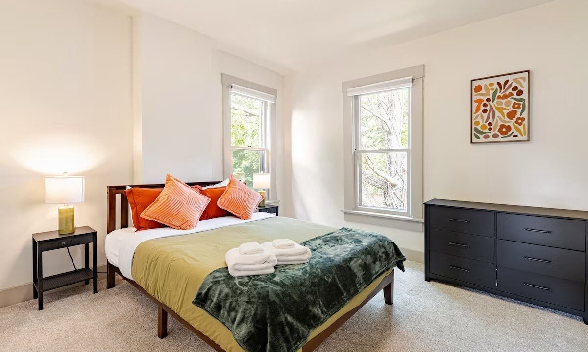 Photo of Bedroom in Franklin Park