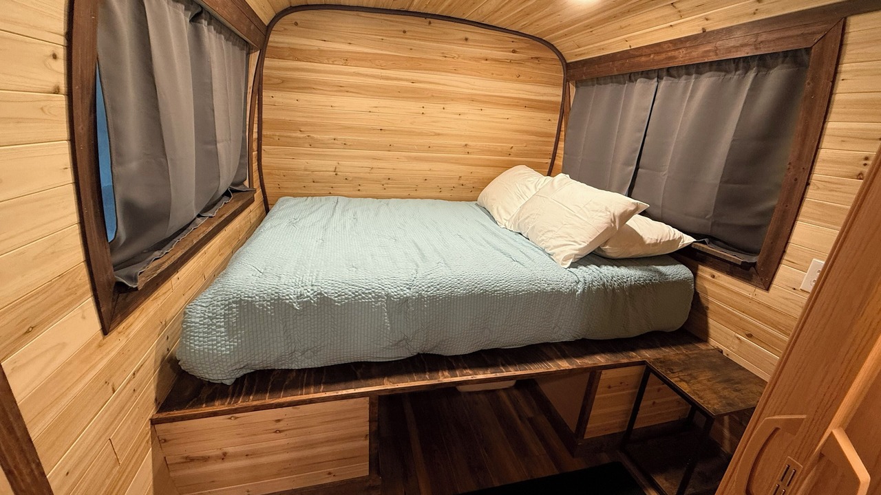 Photo of Bedroom in Badger