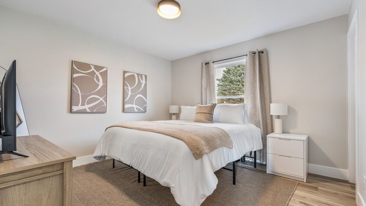 Photo of Bedroom in Riverside