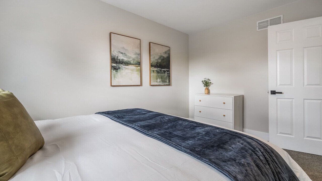 Photo of Bedroom in Riverside