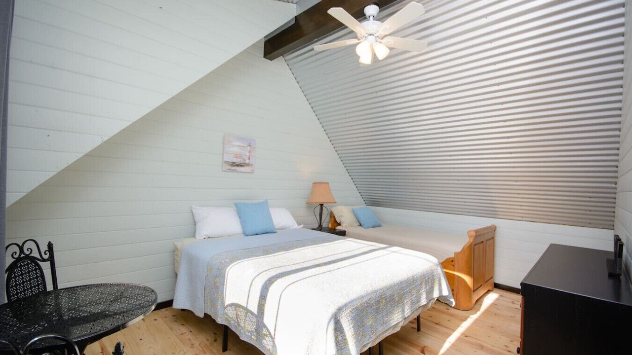 Photo of Bedroom in Homer
