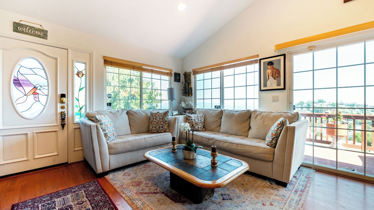 Photo of Livingroom in Uptown Brisbane
