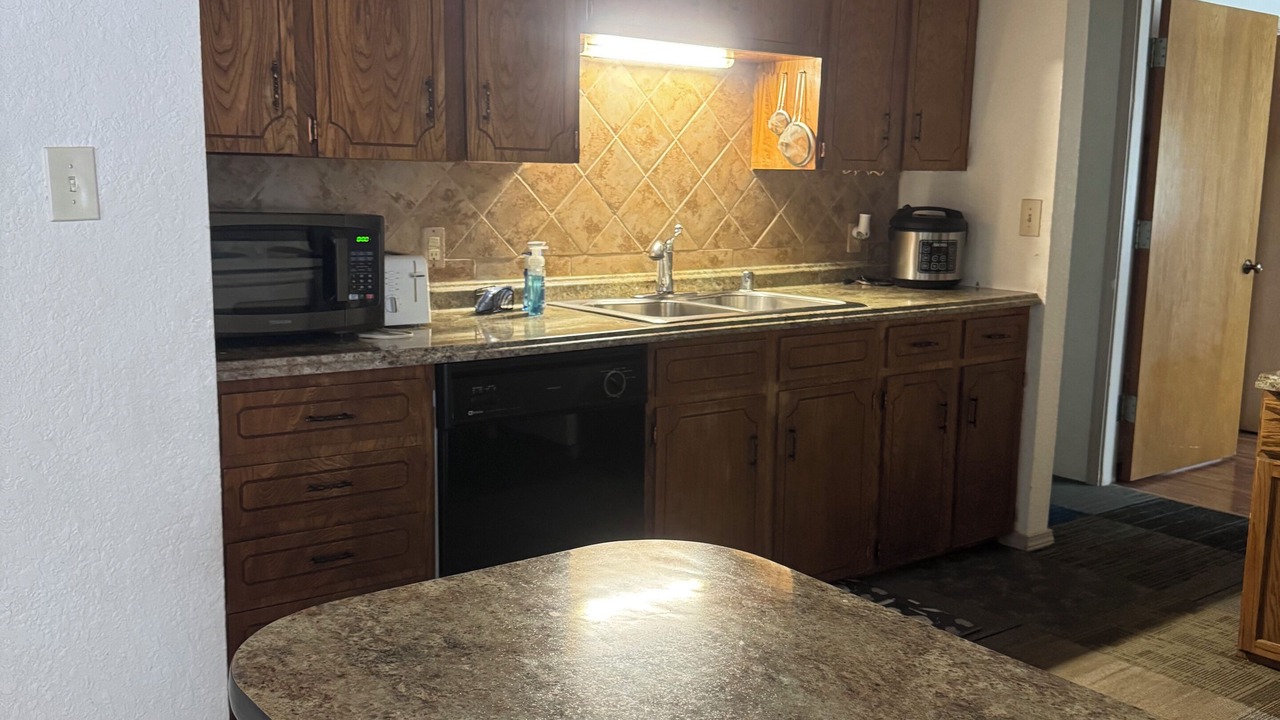 Photo of Kitchen in Northeast Anchorage