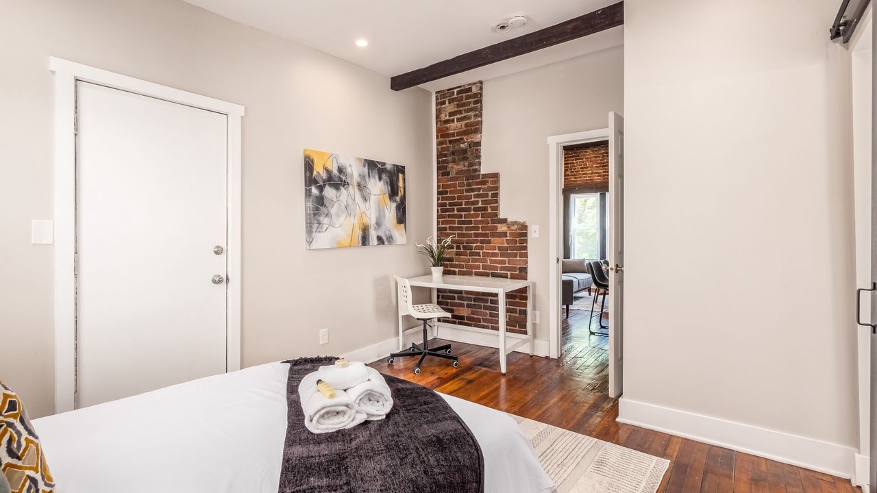 Photo of Bedroom in Downtown Columbus