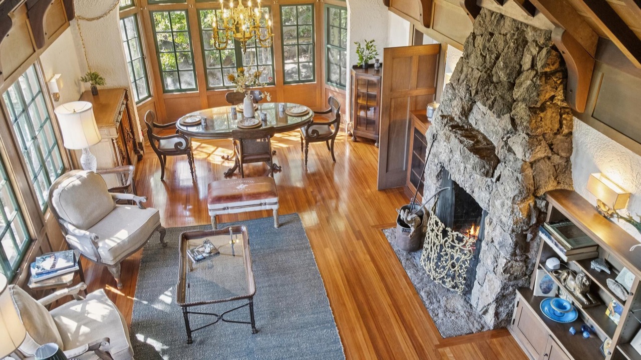 Photo of Livingroom in Thousand Oaks