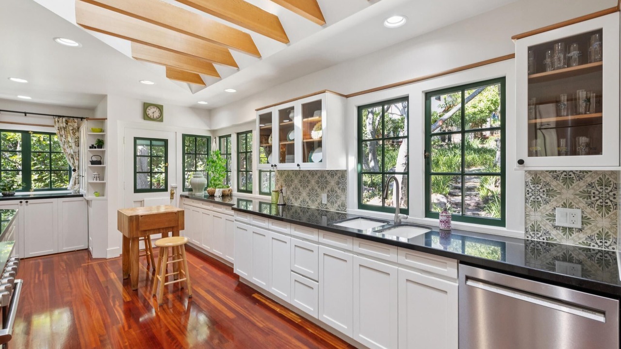 Photo of Kitchen in Thousand Oaks