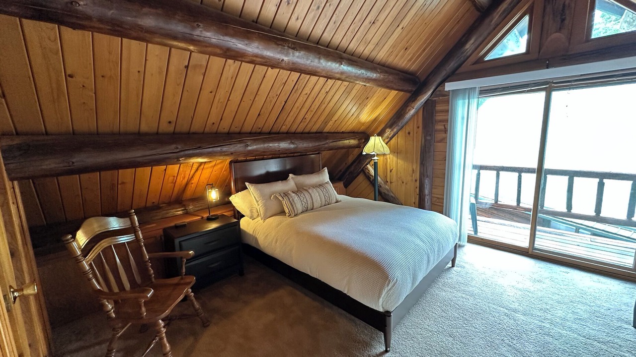 Photo of Bedroom in Ketchikan