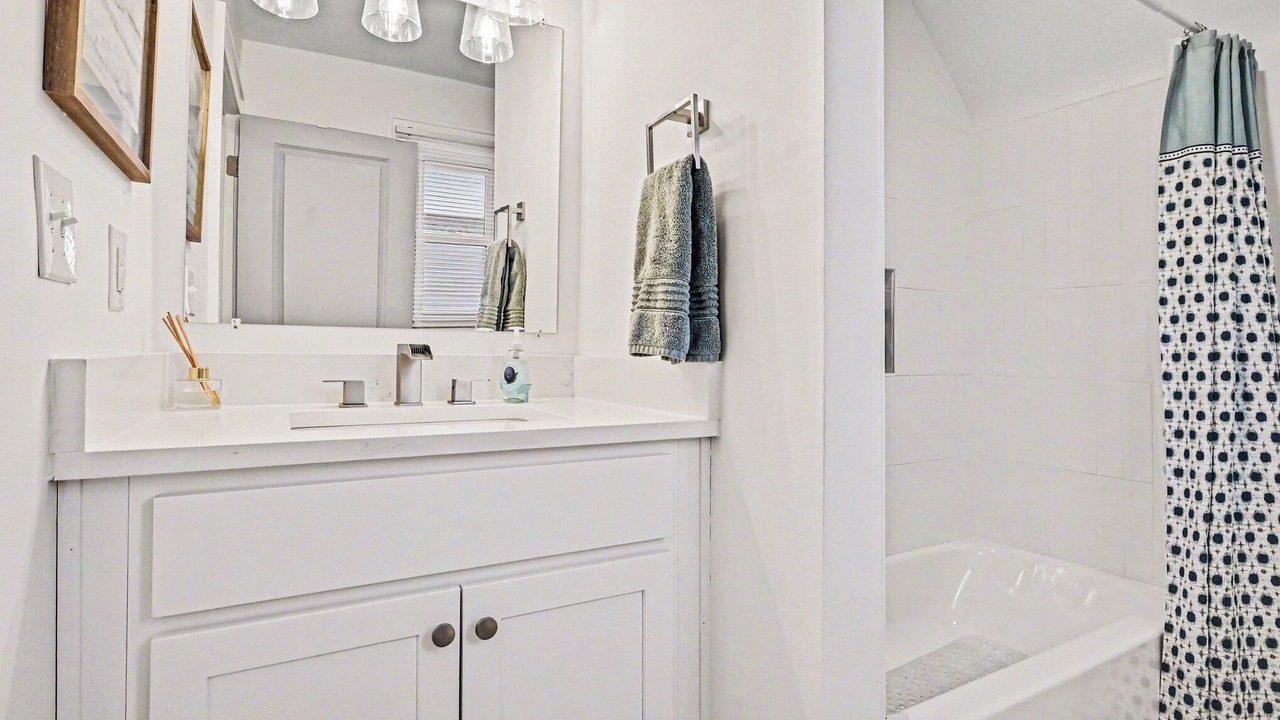 Photo of Bathroom in West Columbus