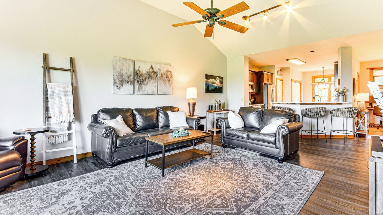 Photo of Livingroom in Mountain Air