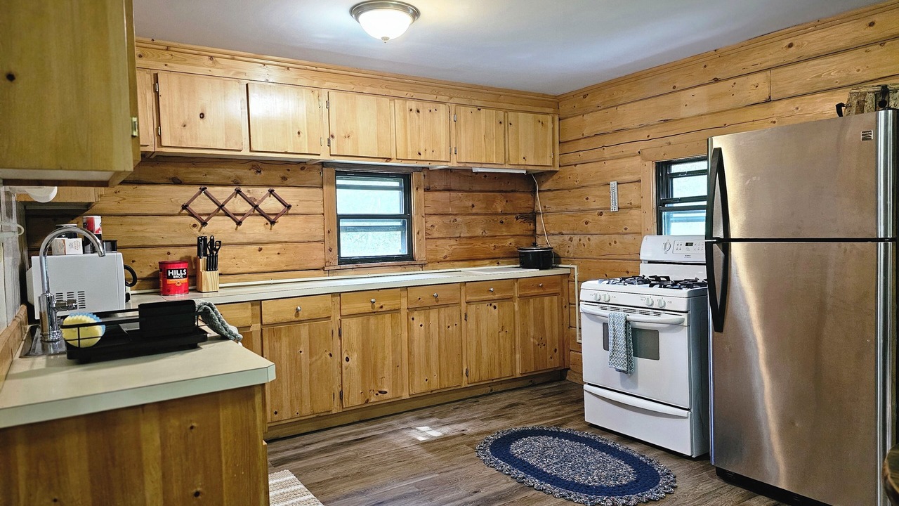 Photo of Kitchen in Kenny Lake