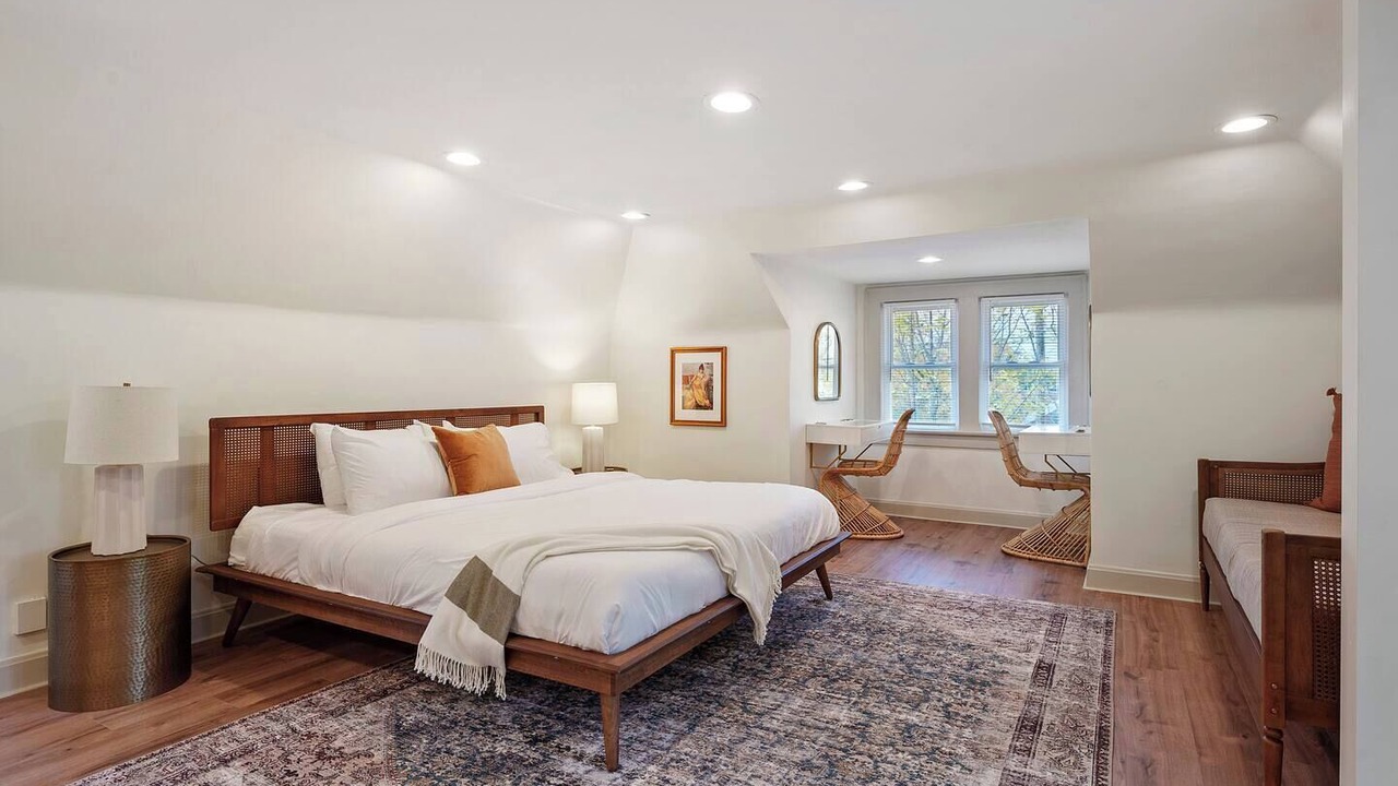 Photo of Bedroom in Clintonville