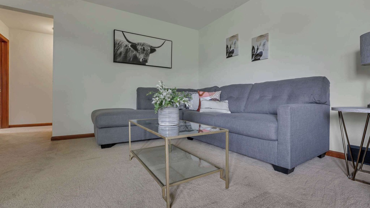 Photo of Livingroom in Easton