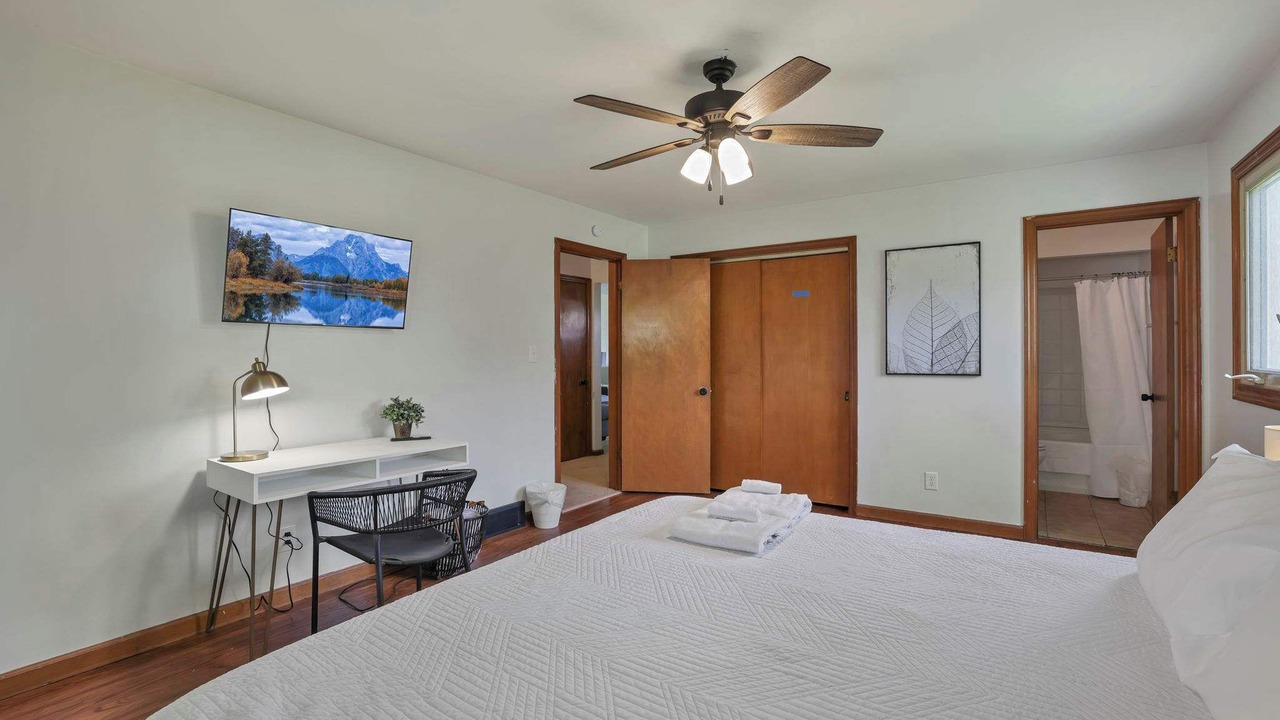 Photo of Bedroom in Easton