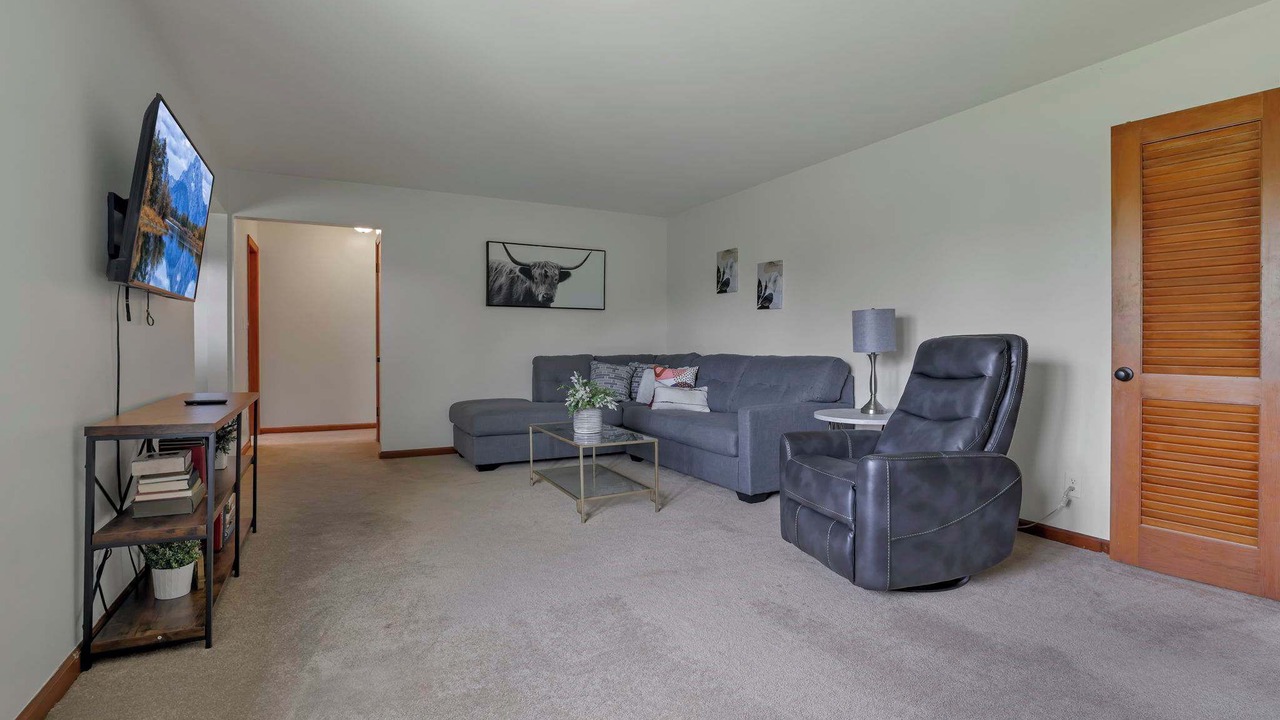 Photo of Livingroom in Easton