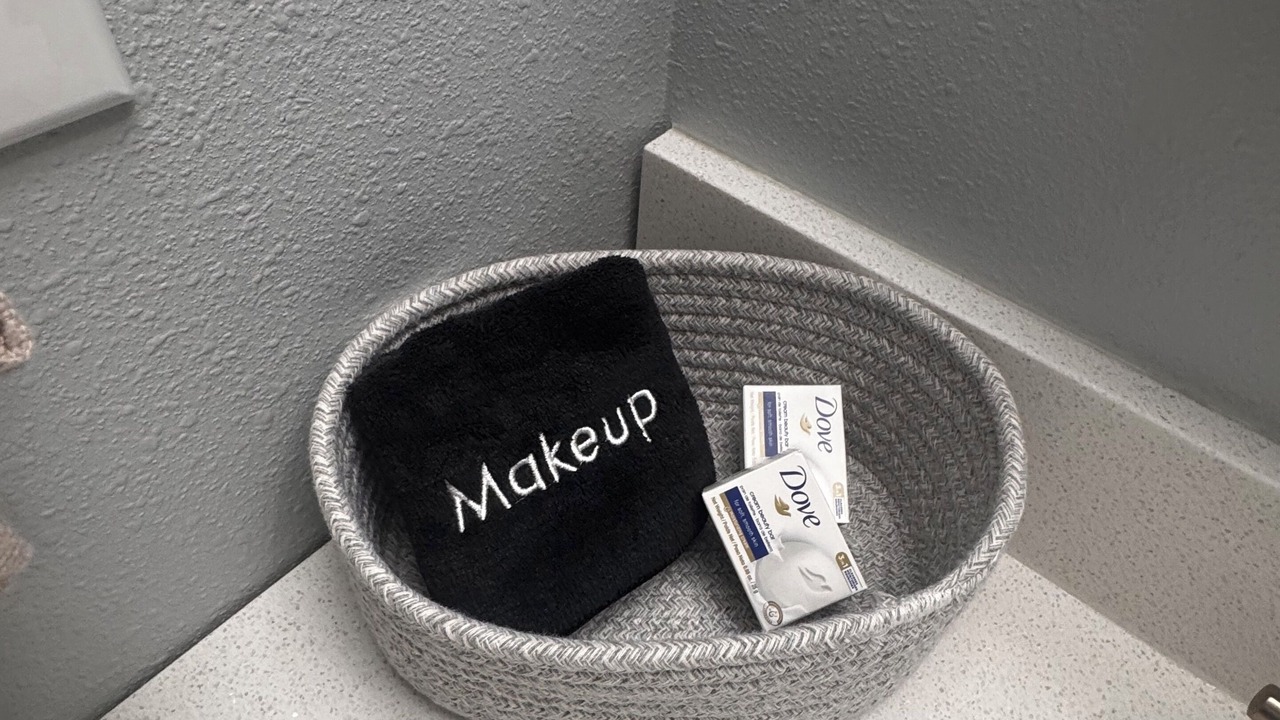 Photo of Bathroom in College