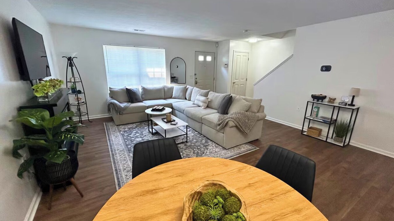 Photo of Livingroom in Groveport