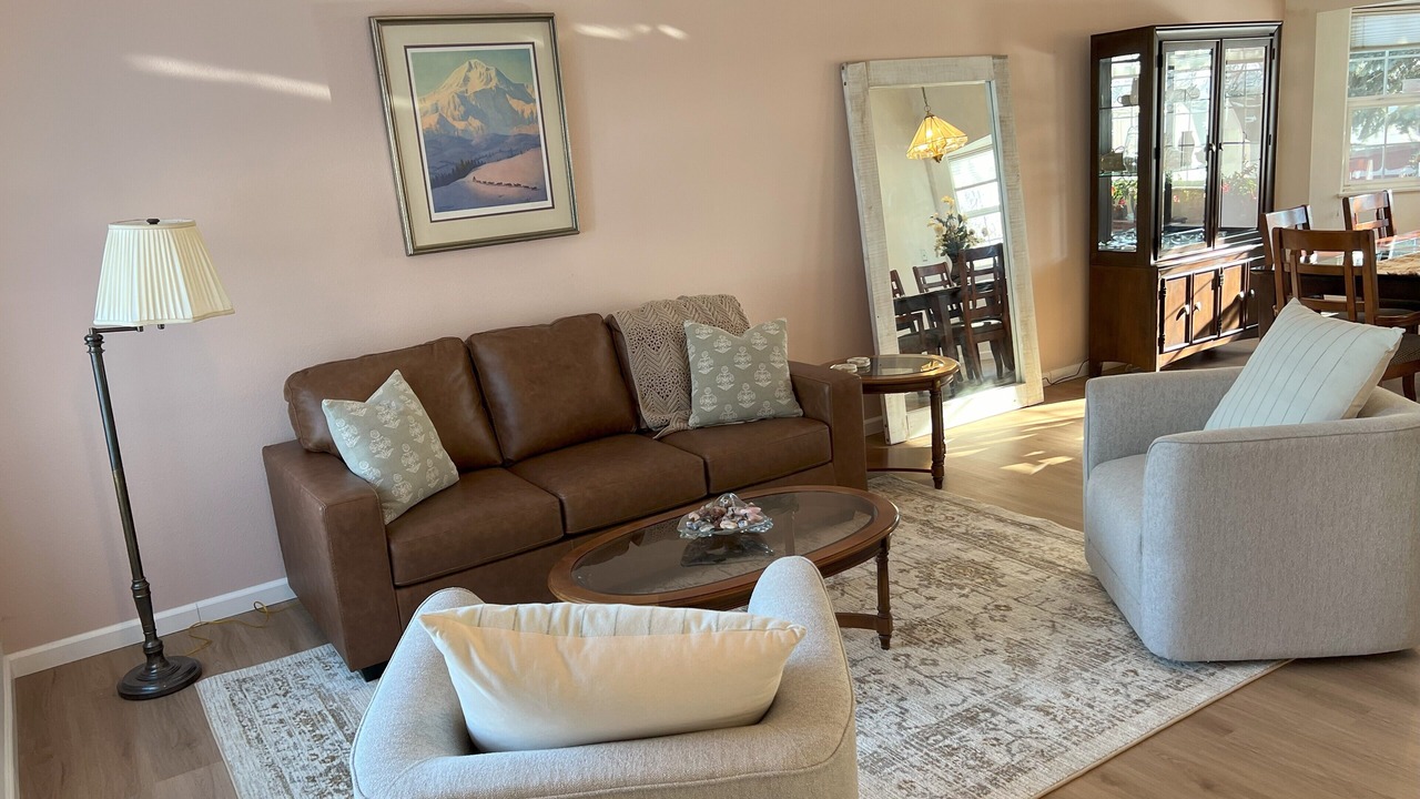 Photo of Livingroom in Turnagain