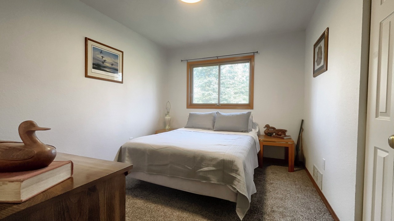Photo of Bedroom in Kenai
