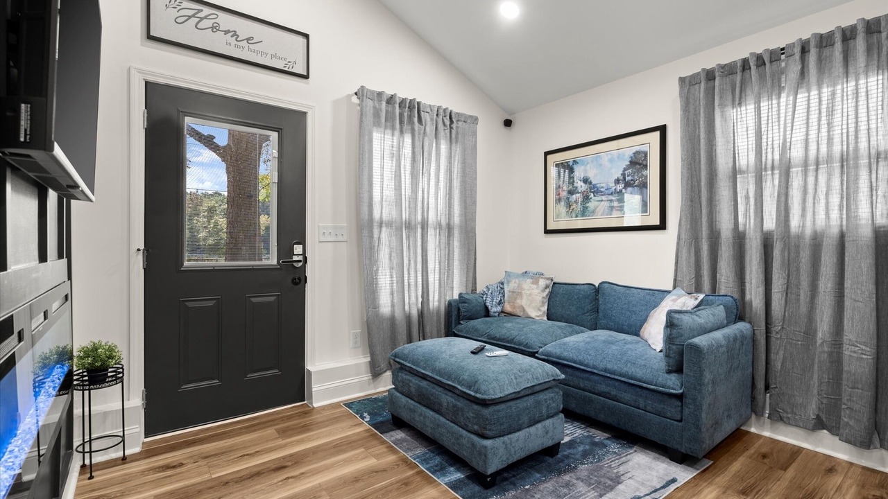 Photo of Bedroom in Belvedere Park