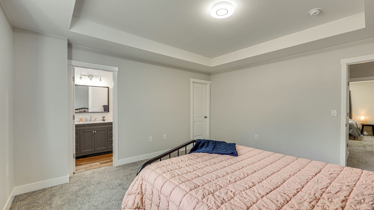 Photo of Bedroom in Meadow Lakes