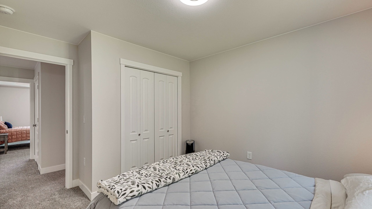 Photo of Bedroom in Meadow Lakes