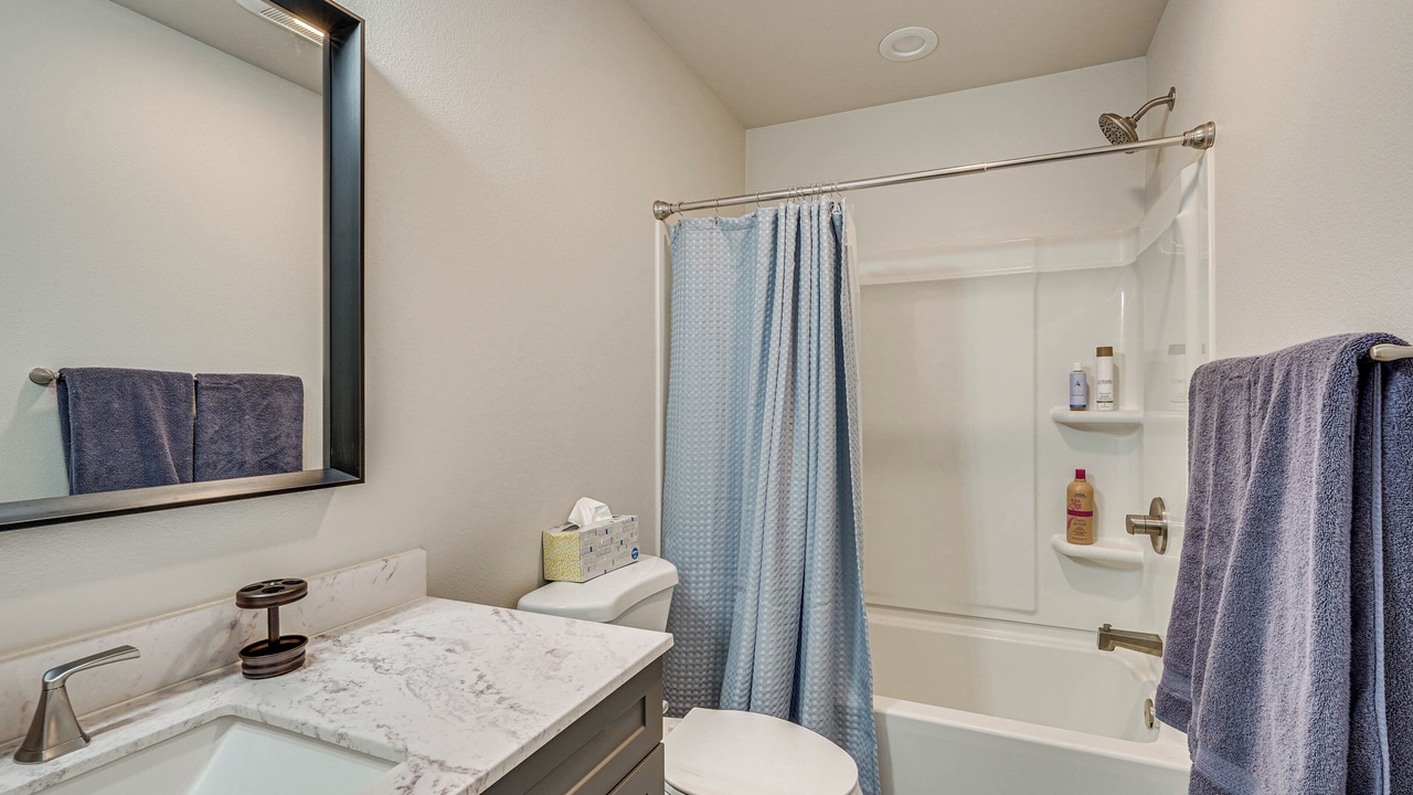 Photo of Bathroom in Meadow Lakes
