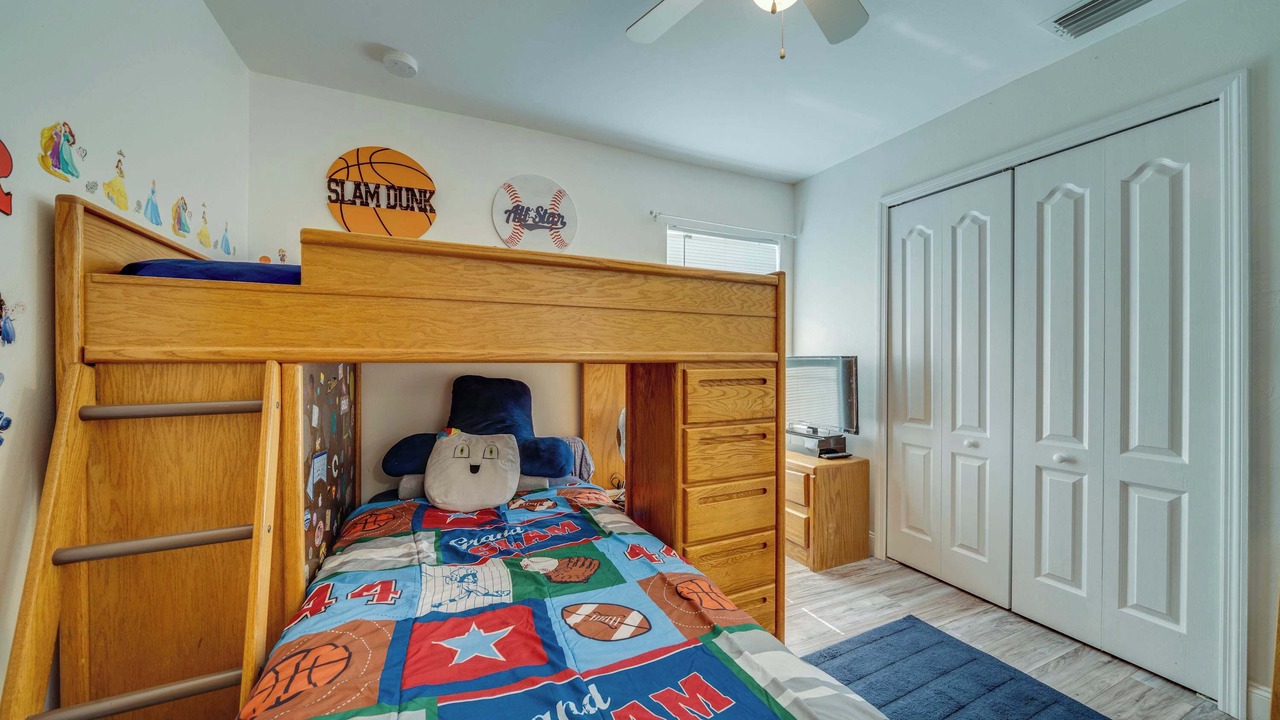 Photo of Bedroom in Burnt Store