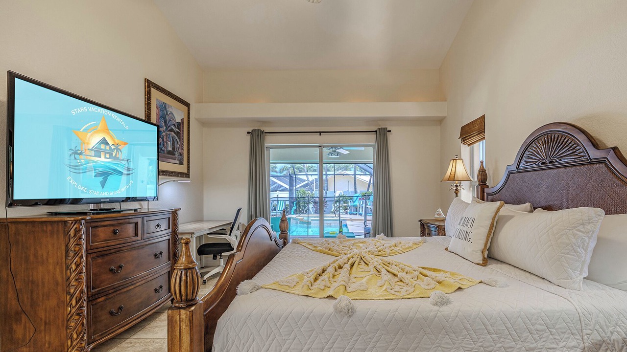 Photo of Bedroom in Caloosahatchee