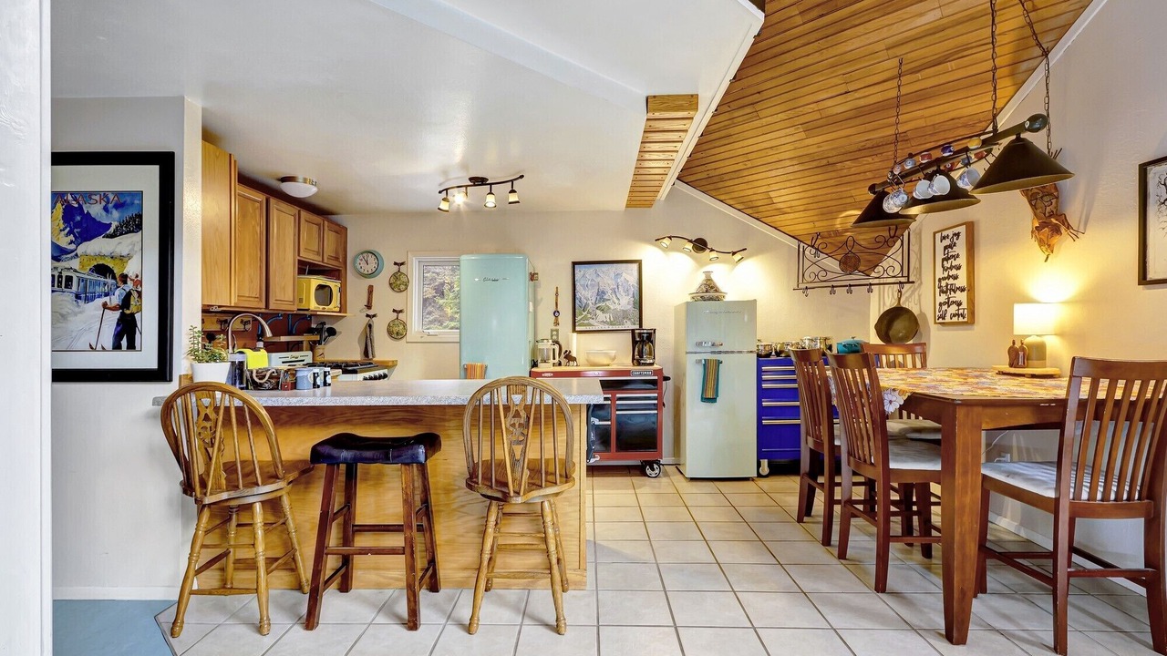 Photo of Kitchen in Alyeska