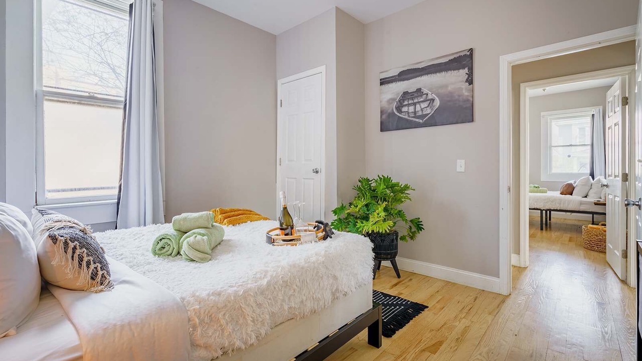 Photo of Bedroom in Victorian Village
