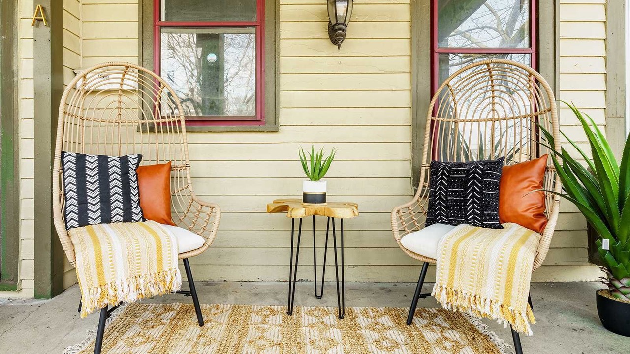 Photo of Patio Balcony in Victorian Village