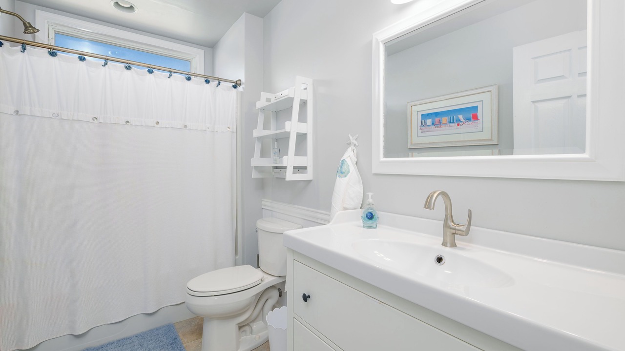 Photo of Bathroom in Rehoboth by the Sea