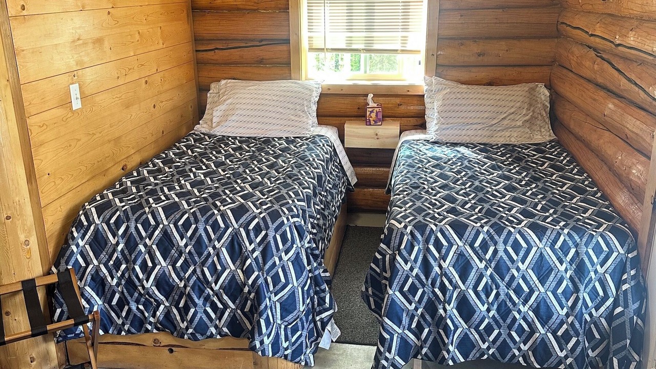 Photo of Bedroom in Tok