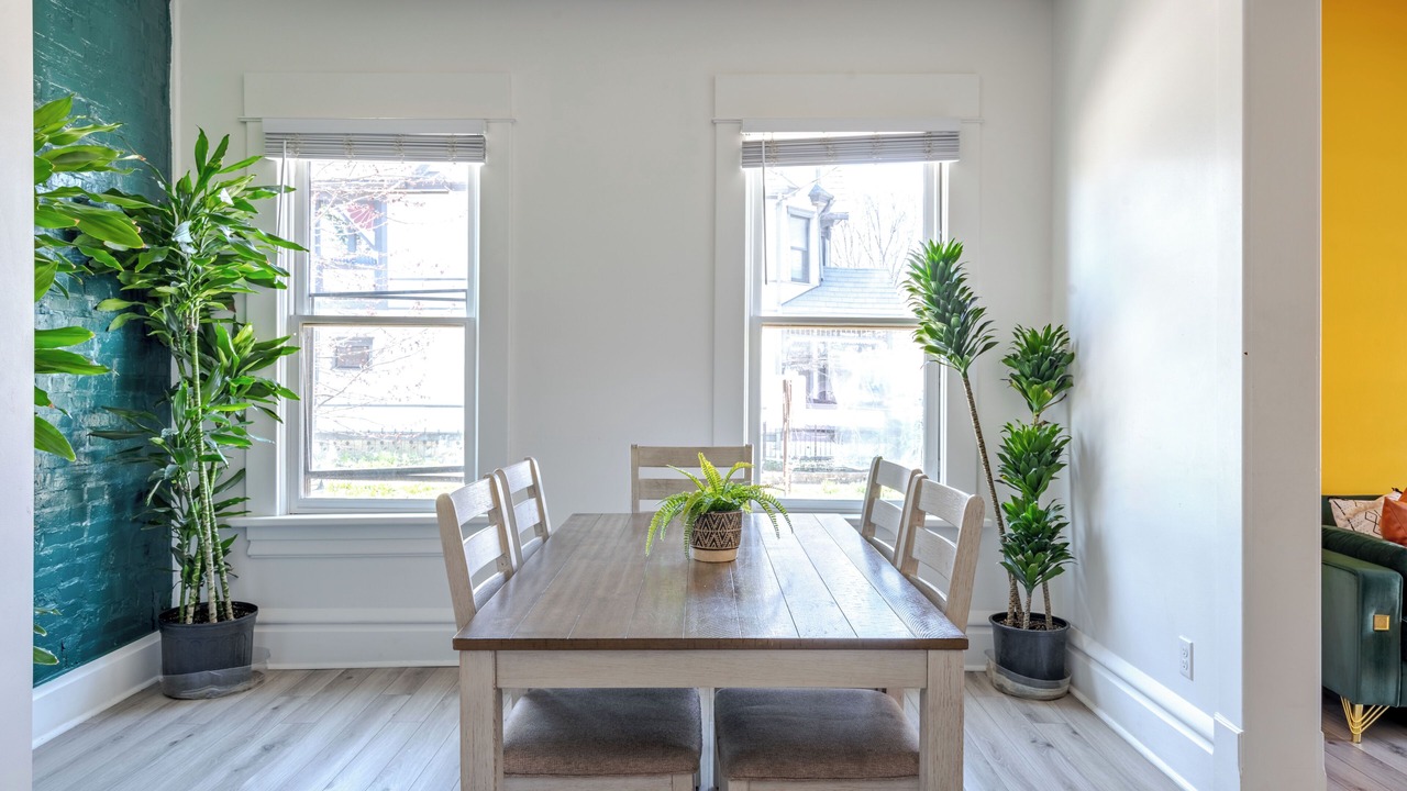 Photo of Livingroom in Victorian Village