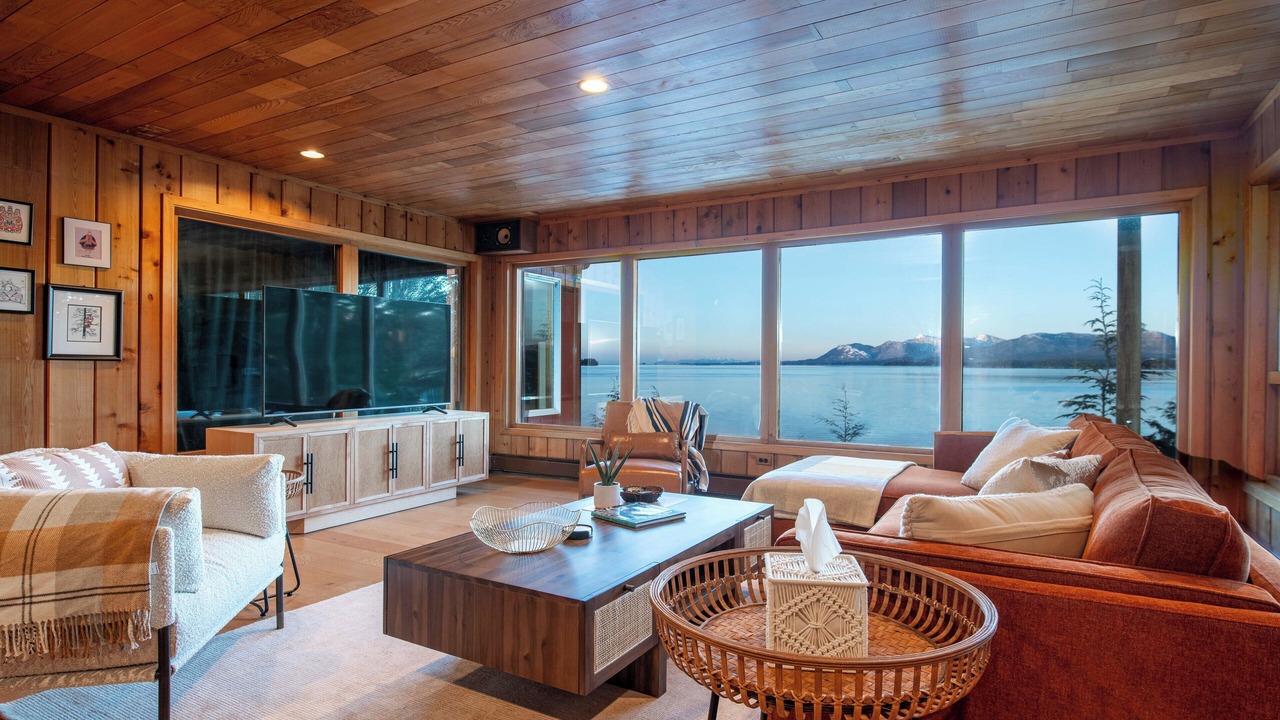 Photo of Livingroom in Ketchikan