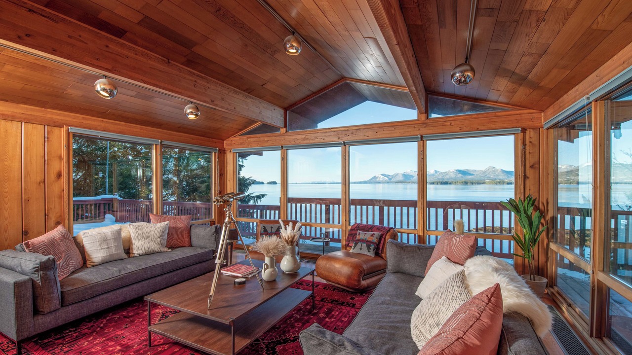 Photo of Livingroom in Ketchikan