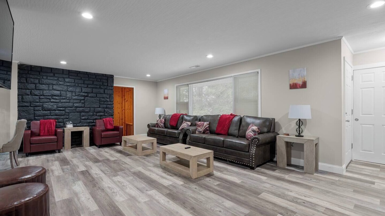 Photo of Livingroom in Galena